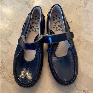 Umi Moraine b size 11.5 navy Mary Jane